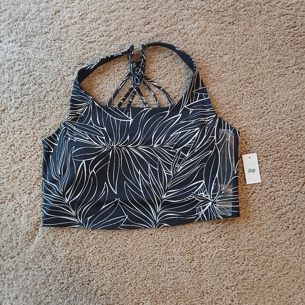 Dip active brand new sports bra